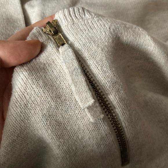 H&M Conscious Wool Blend Zip Back Sweater - Size XS - Picture 7 of 7